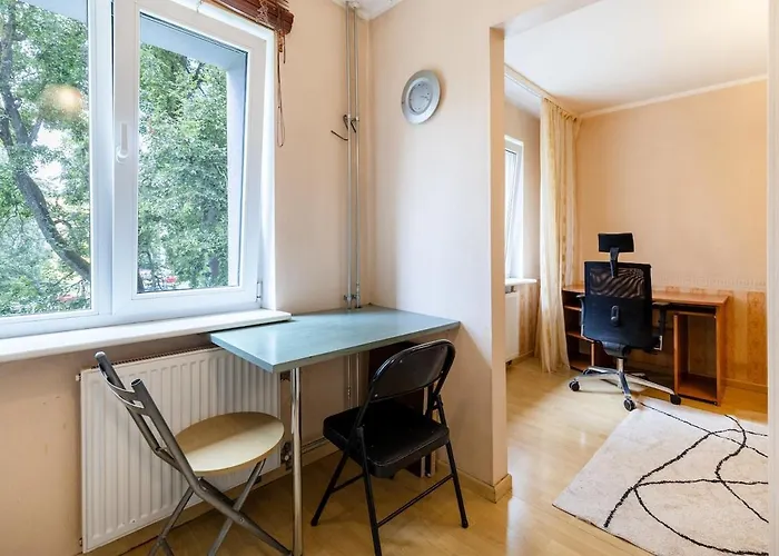 In The Center Of Mustamaee * טאלין